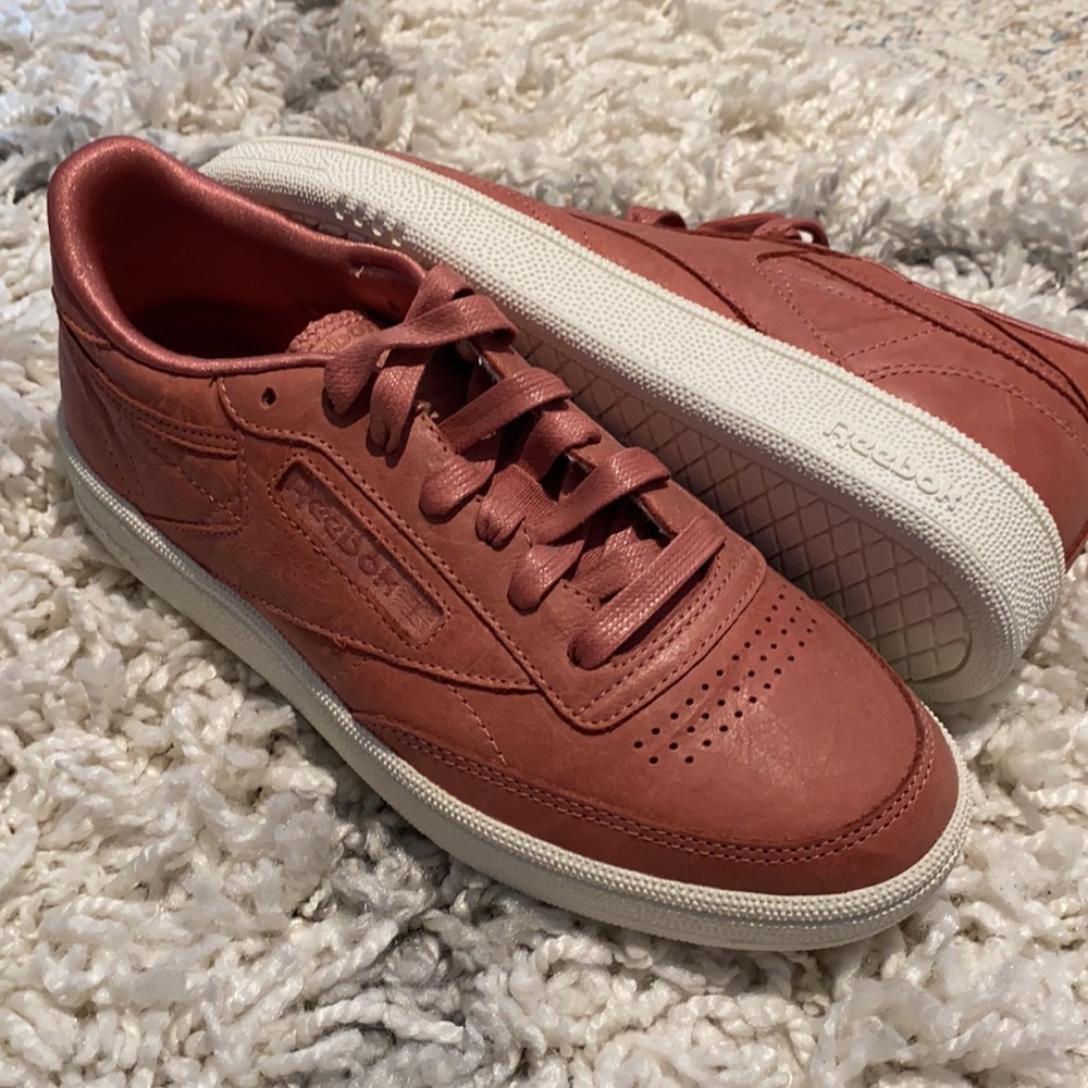 Brand New Reebok Club C Leather W’s 7